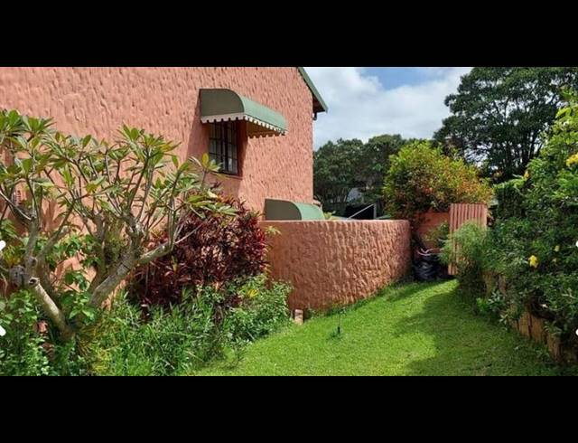 3 BEDROOM DUPLEX FOR SALE IN PADFIELD PARK